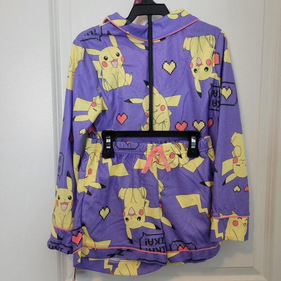 NEW NWT Pokemon Pikachu Girls Long Sleeve Fleece 2pc Pajama Set w/Shorts S 6/6X - Picture 2 of 5